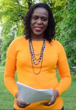 Francine Beleyi in a park  © Francine Beleyi